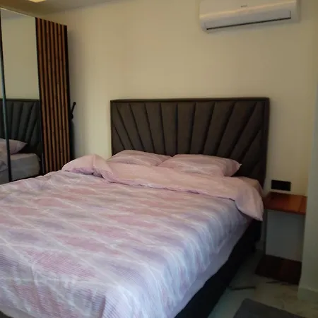 Apartment Elit 2 *